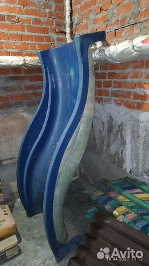 Детская горка уличная