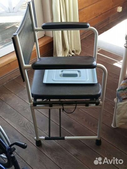 Кресло туалет для пожилых