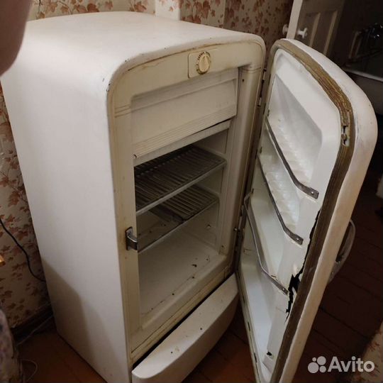 Холодильник 