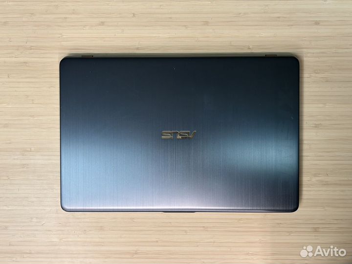 Ноутбук Asus Vivobook 17 pro (N705U)