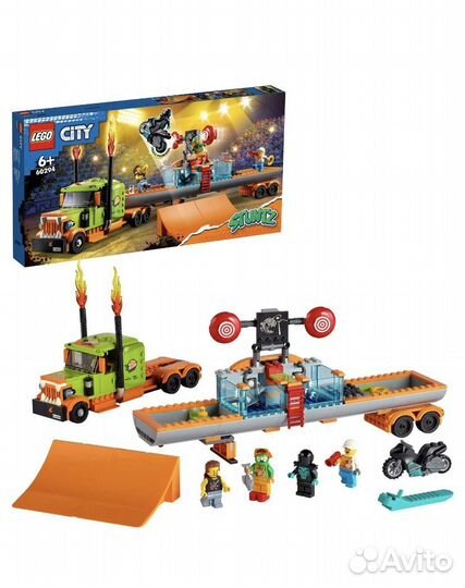 Lego Грузовик для шоу каскадеров