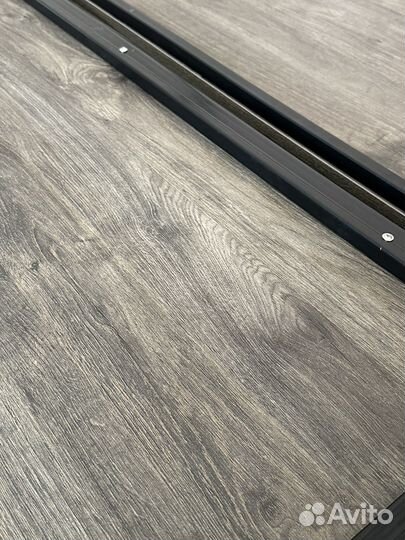 Компьютерный стол IKEA