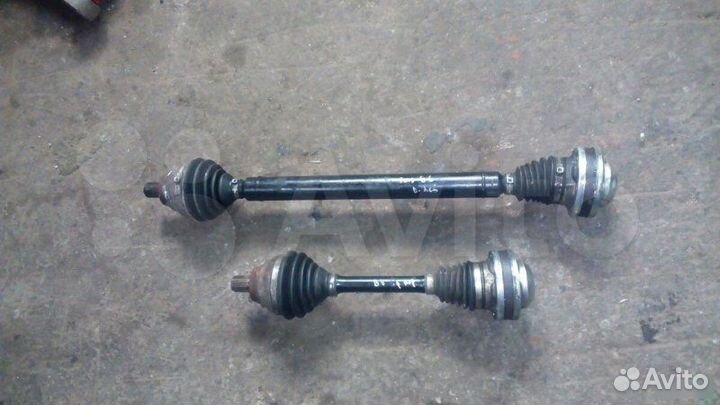 Полуось передний Volkswagen Passat B6 2.0TDI