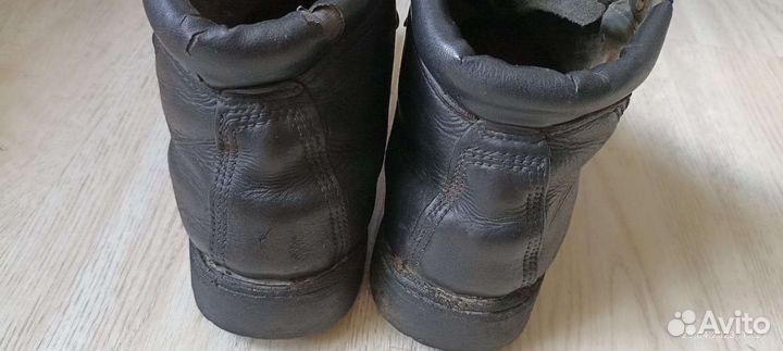 Ботинки 38 размера горные вцспс