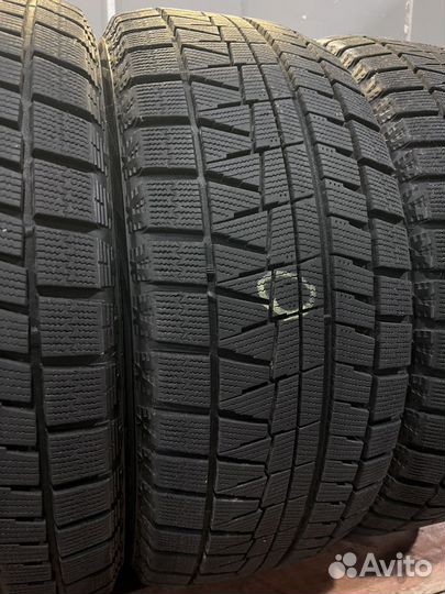 Bridgestone Blizzak Revo GZ 235/50 R18 97Q