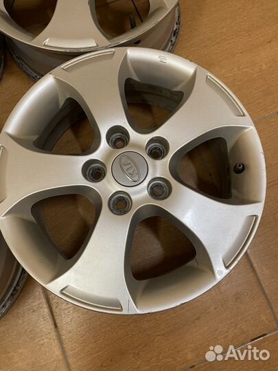Оригинальные диски r16 Kia hyundai