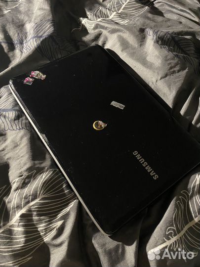 Ноутбук samsung