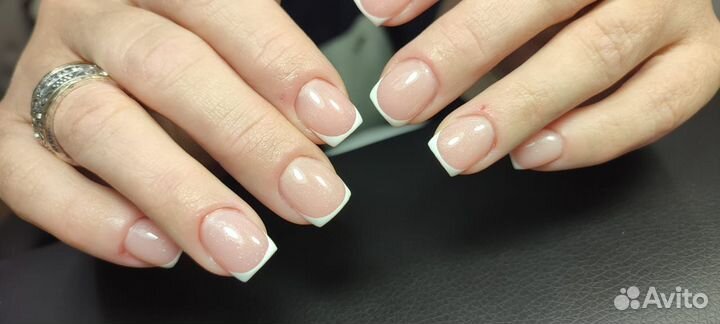 Маникюр педикюр