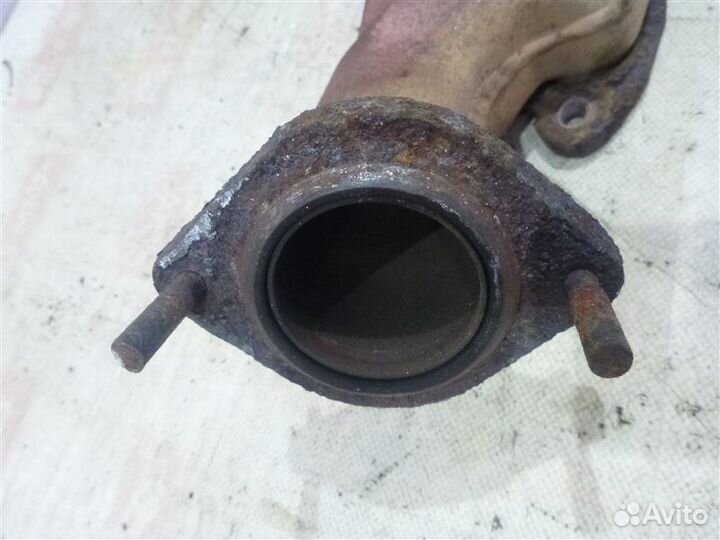 Коллектор выпускной правый Land Rover Discovery