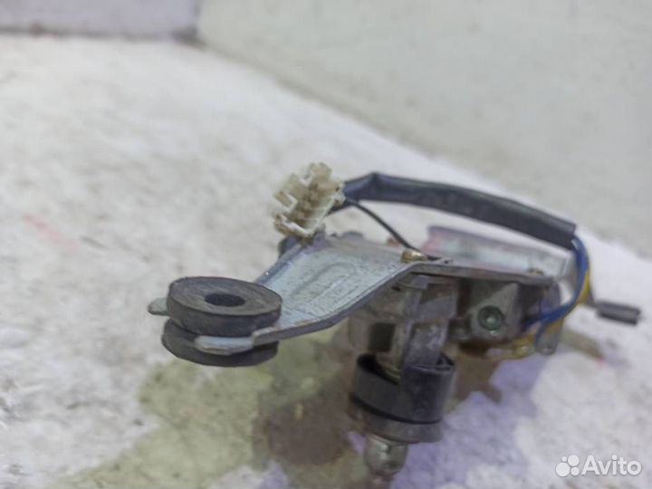 Моторчик стеклоочистителя задний