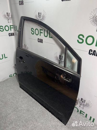 Дверь оригинальная передняя правая Toyota Corolla