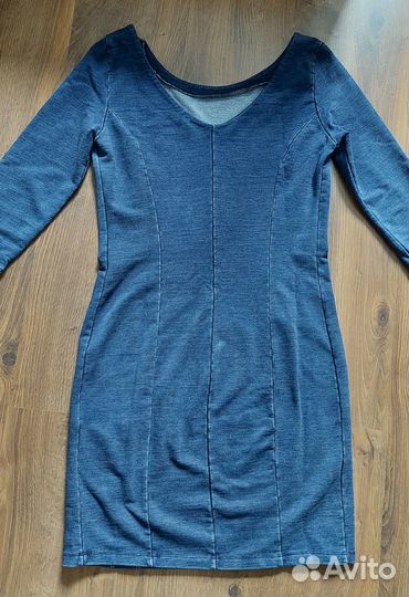 Платья guess
