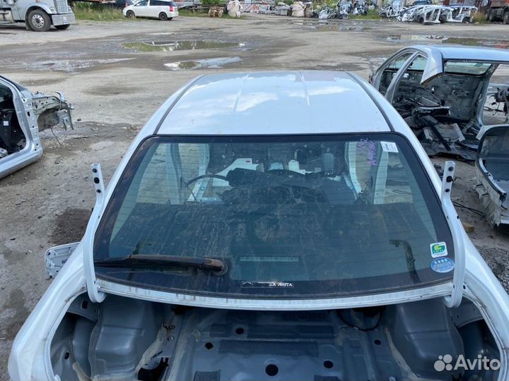 Стекло заднее Toyota Corolla Axio NZE164 1NZ-FE