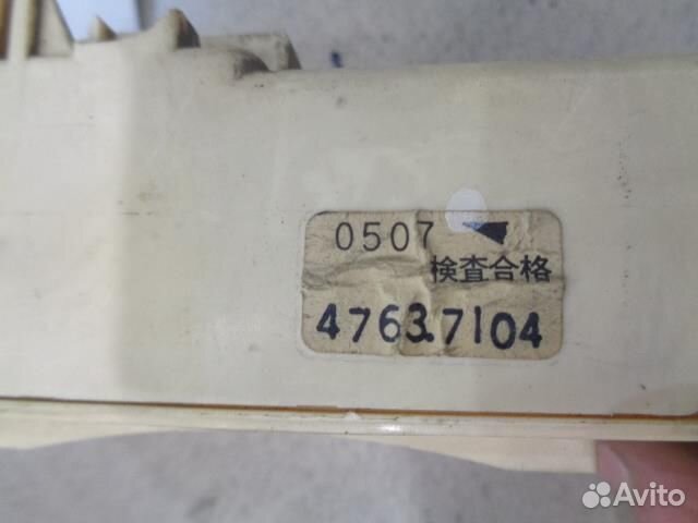 Блок предохранителей салонный Mitsubishi Legnum 1