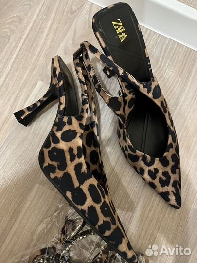 Босоножки женские новые