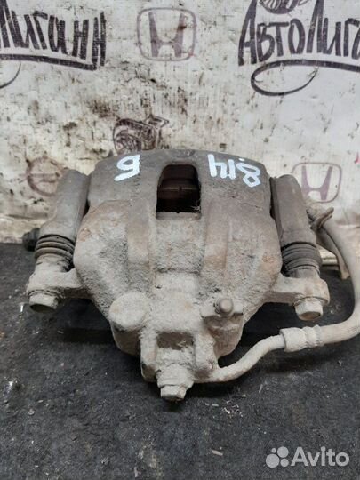 Суппорт передний правый Hyundai I20 G4FA 2009