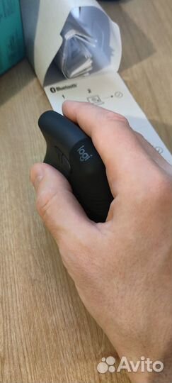 Вертикальная (эргономичная) мышь Logitech lift ver