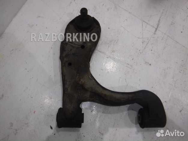 Рычаг задний верхний правый