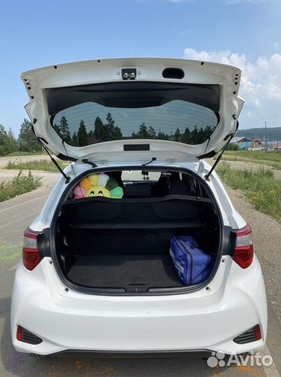 Toyota Vitz 1.3 CVT, 2017, 97 000 км