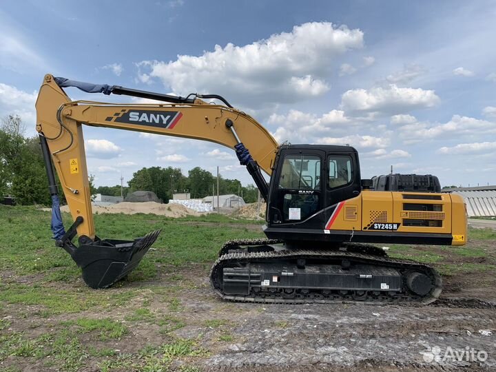 Гусеничный экскаватор Sany SY245H, 2022