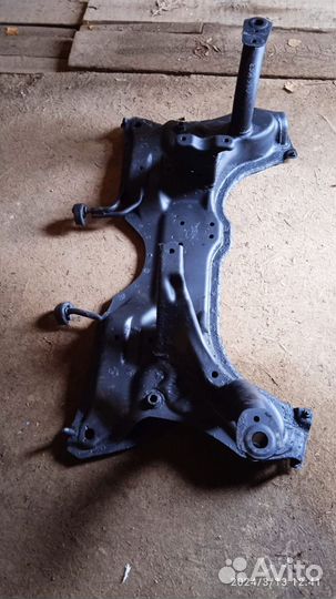 Подрамник передний SX4