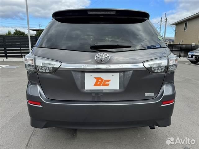 Toyota Wish 1.8 CVT, 2012, 102 000 км