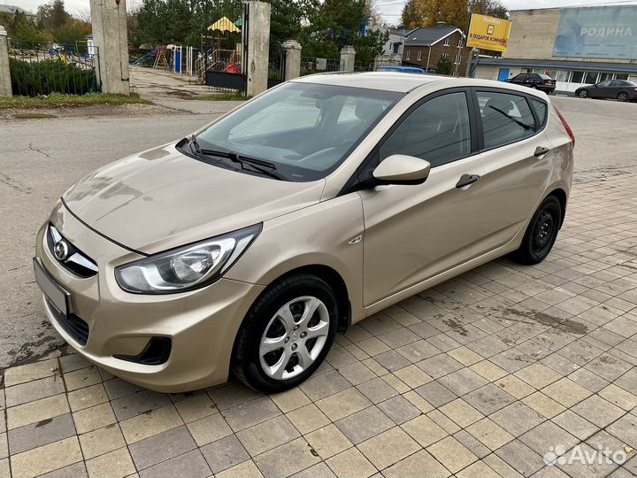 Hyundai Solaris 1.4 МТ, 2013, 218 123 км