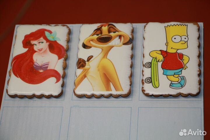 Пищевой принтер для печати на пряниках