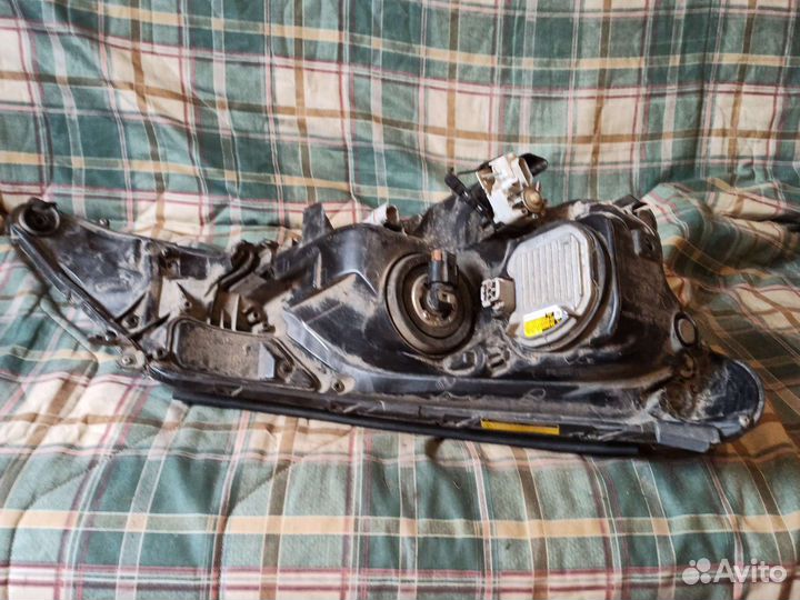 Rav 4 40 фара левая