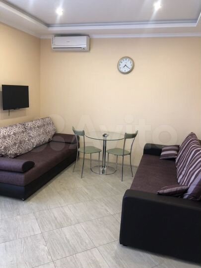 2-к. квартира, 55 м², 3/6 эт.