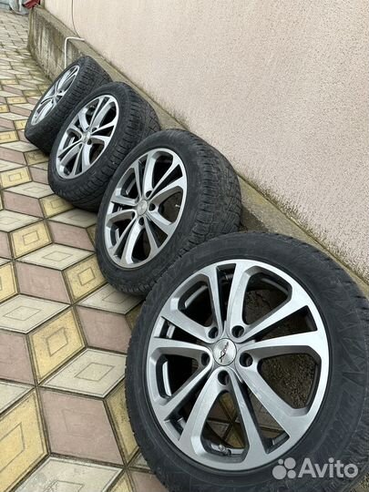 Зимние колеса r17 215