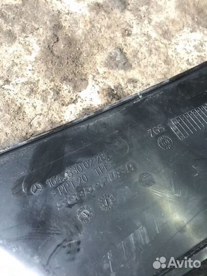 Жабо ML164 GL W164 Mercedes 1648300228