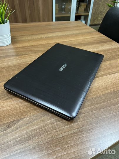 Ноутбук asus K540U