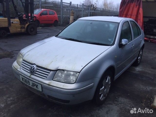 Разбор на запчасти Volkswagen Bora