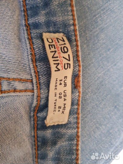 Джинсы zara