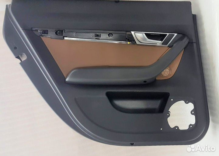 Обшивка двери Audi A6 C6 (задняя) с подсветкой