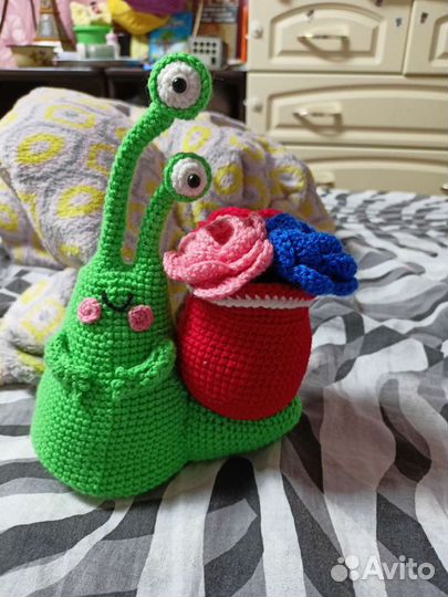 Игрушка улитка с цветами