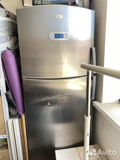 Отдаем бесплатно холодильник. Самовывоз