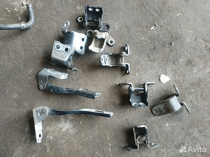 Петля honda accord 8 2008 г