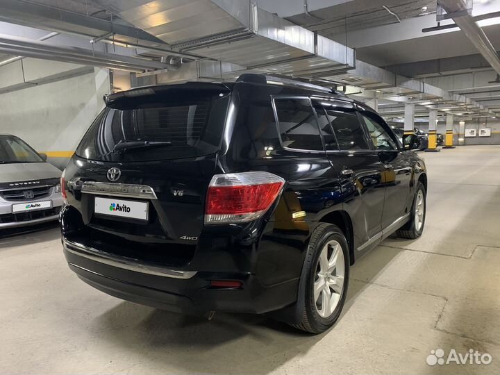 Toyota Highlander 3.5 AT, 2011, 147 700 км