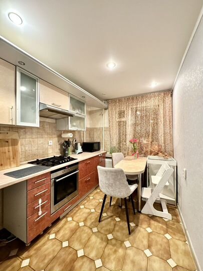 2-к. квартира, 46,5 м², 6/8 эт.