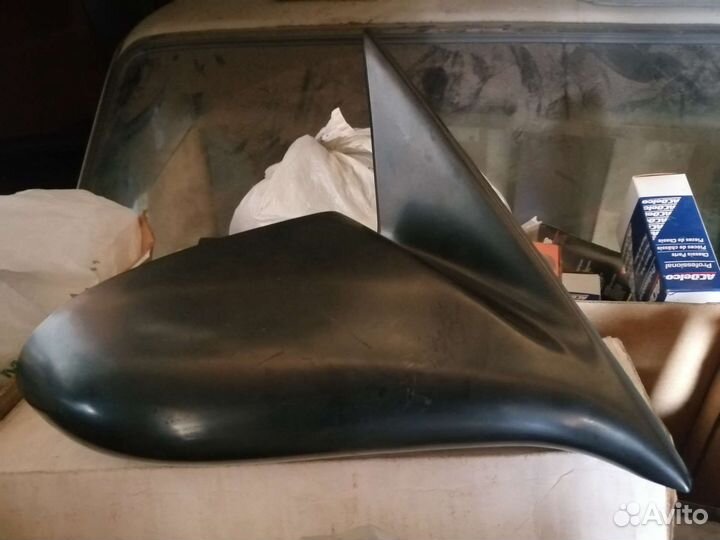 Зеркала Chevrolet Metro правое и левое