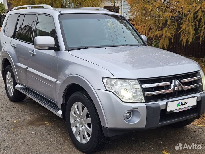 Mitsubishi Pajero 3.2 AT, 2008, 231 000 км