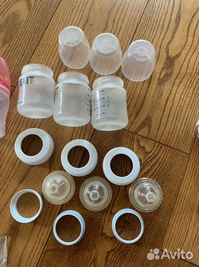 Бутылочки для кормления малыша