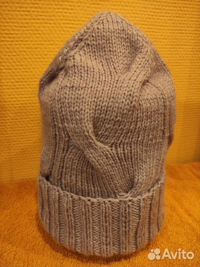 Шапка женская вязаная ручная работа