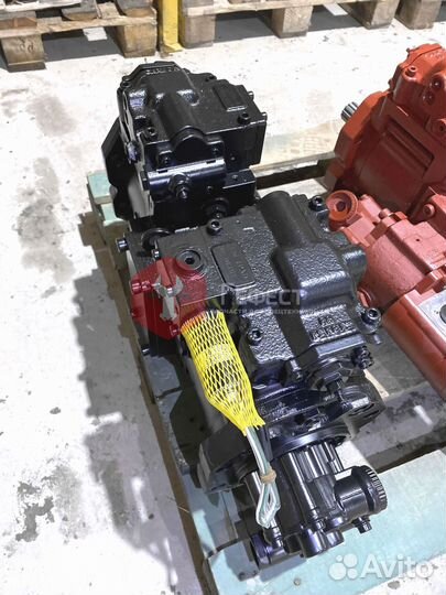 Гидравлический насос Hyundai R140LC-7 K3V63DT
