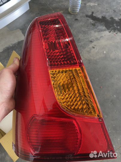 Фара задняя левая renault logan 1