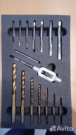 Набор метчиков