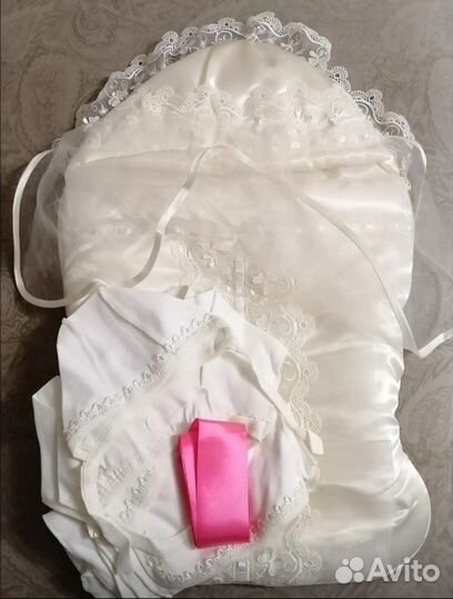 Продам комплект на выписку