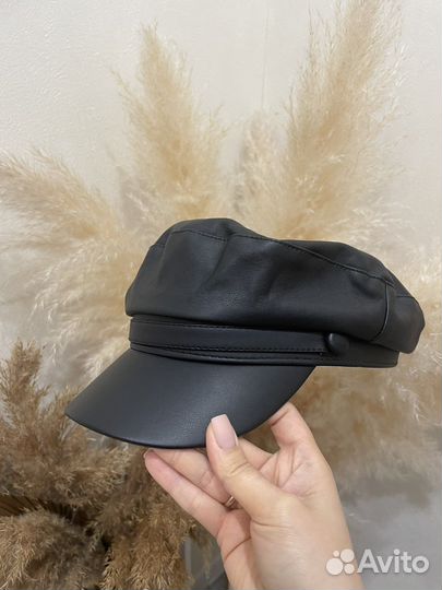 Кепка stradivarius